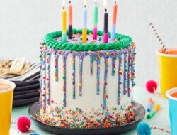 Easy-peasy Birthday Cake Decorating Ideas For A Picture-Perfect Celebration!