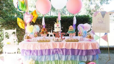 Get Creative With Birthday Cake Table Decor: Fun Ideas For A Festive Celebration!