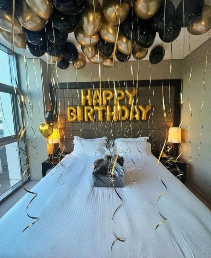 Niche Utama 2 Birthday Room Decor – Wooow Balloons Gifts