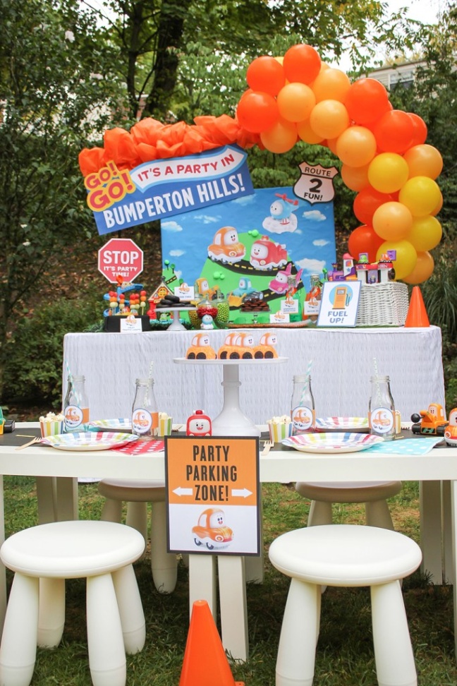 Niche Utama 2 Go! Go! Cory Carson ® Car Themed Kids' Party - Just Add Confetti