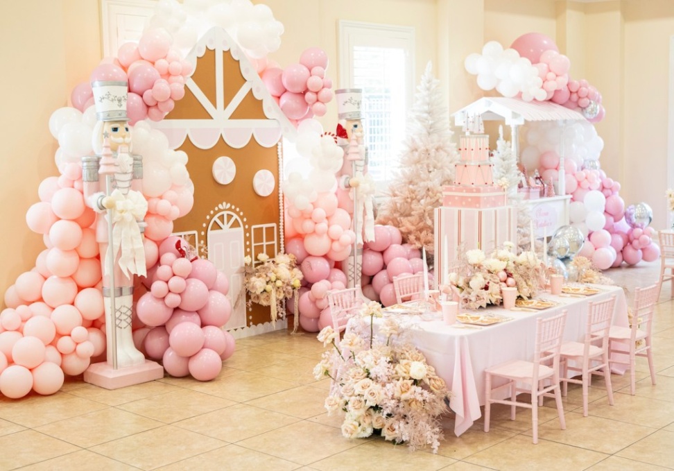 Niche Utama 2 Winter Wonderland Birthday Party – Pretty Please Desgn